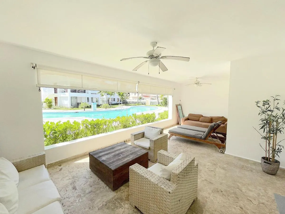 Отель Beach Condo-Hotel With Villas & Private Apartments Wifi Bbq Beach Club & Spa Пунта-Кана